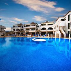 Waves of Tranquility Residence