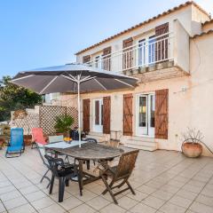 4 Bedroom Stunning Home In Cargse