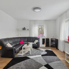 Stunning Apartment In Jena With Wi-fi