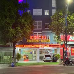 Khách sạn Trường Giang 长江酒店