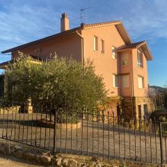 La casa de Serafín y Manoli