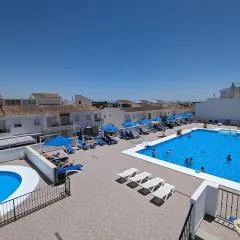 Casita de la luz with seasonal swimmingpool