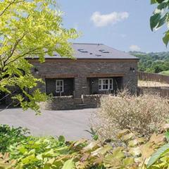 Mouse Castle Barn