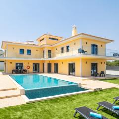 Villa Coral Bay by Algarve Vacation