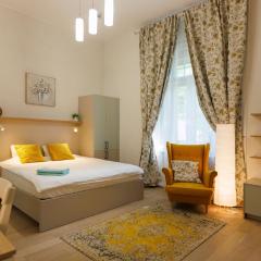 Victoriei Square Apartment