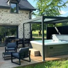 Gîte Le Chambougeal avec spa privatif