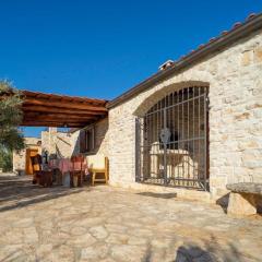 Stone House Lozica