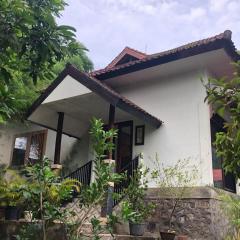 VILLA CATTLEYA