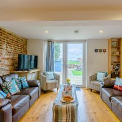 3 Bed in Wells-next-the-Sea KT050