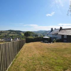 2 Bed in Charmouth DC077