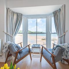 2 Bed in Tenby FB114