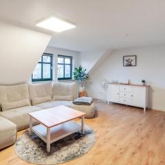 Ferienwohnung "Kapellmeister" mit Klimaanlage in allen 4 Schlafbereichen, großes Wohnzimmer mit Smart TV und Big Sofa