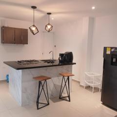 Hermoso Apartamento nuevo, acogedor, privado, super aseado, excelente ubicación!