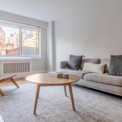 Lenox Hill 2br w elevator doorman nr art NYC-1389