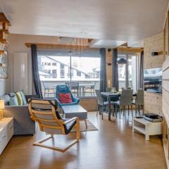 Apartment Genevrier - Spacious Balcony with Mont Blanc Views