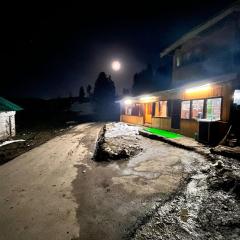 Gulmarg View Cottage