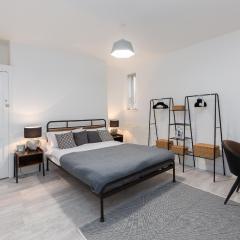 Cozy 5 Double Rooms in the heart of Harrow Road- By Resify