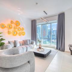 Elegant 2BR at Beauport XI Dubai Marina by Deluxe Holiday Homes