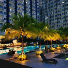 Jazz residence Central Makati Poolview Balcony Wifi