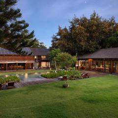 Villa Amita by Nakula