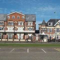 Palm Court Hotel