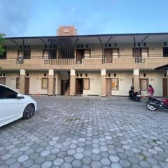 OYO Life 93284 Kos Cendana Raya