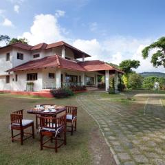 3BR Mercara Hill Homestay with Outdoor Jacuzzi and Comp breakfast - Madikeri