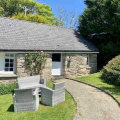 Grooms cottage, a tranquil Cornish retreat