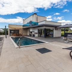 Villa Zara near Poreč for 8 persons with private pool