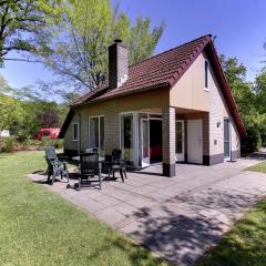 Cozy holiday home with a garden near Zwolle