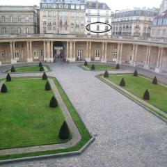 Le Marais, fantastic view on Archives Nationales