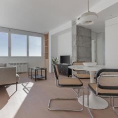 Bright with views -2Bd 1Bth- Bernabeu