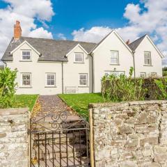 5 Bed in Crickhowell 90053