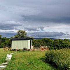 Cefnmachllys Shepherds Huts