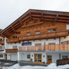Apartment in Stubai near Ski Lift
