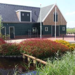 Spacious Holiday Home in the Beemster near a Windmill