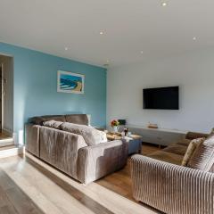 4 Bed in Newquay 90325