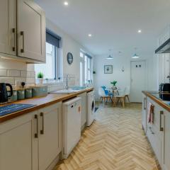 4 Bed in Brixham 90449