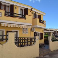 Casa Tina By La Via Del Mare Viaggi e Vacanze