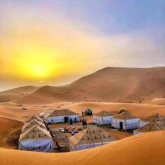 Merzouga Luxury Camp