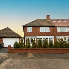 Tynemouth Your Home Away From Home - Pass the Keys