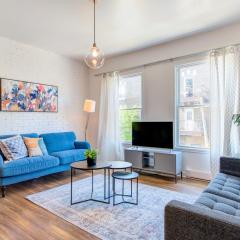 Chez Mont Royal Apartments!