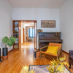 Sublime Downtown Retreat by ELSA, 180m2