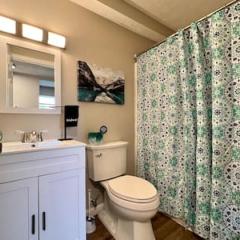 Sharp Spacious Middletown Apartment Free Laundry