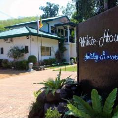 White House Holiday Resort