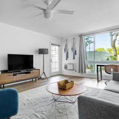 Culver City 2br nr fox mills mall groceries LAX-1161