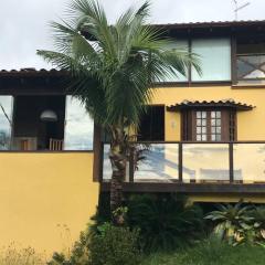 Casa em São Sebastião Vista Mar.