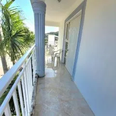 3 Bedrooms Apartment