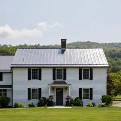 The Kent Collection - The Firefly Inn
