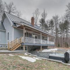 Peaceful Cavendish Retreat with Hot Tub and Fireplace!